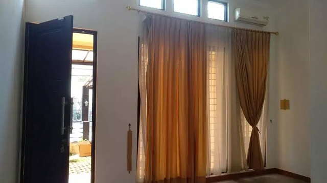 Sewa Rumah Apik di Lebak Bulus image 3