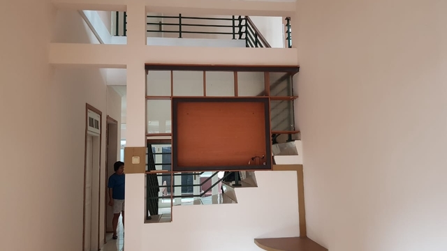 Sewa Rumah Siap Huni Bangunan Terawat Di Cinere image 3