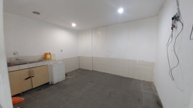 Sewa Gedung Strategis di Blok M, Kebayoran Baru image 2