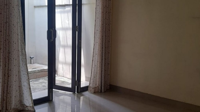 Sewa Rumah Siap Huni 2 Lantai di Gandul image 4