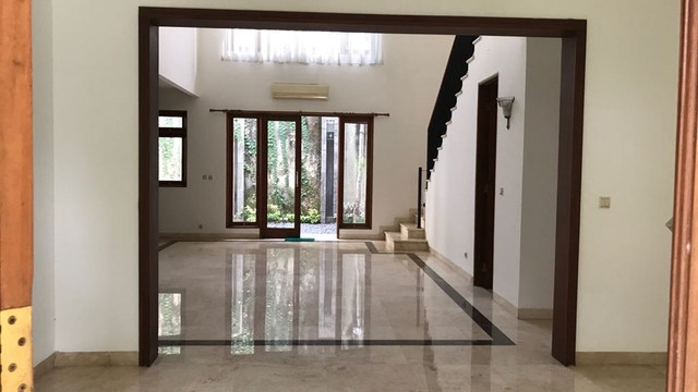 Sewa Rumah Dikawasan Elit Jakarta Selatan image 3